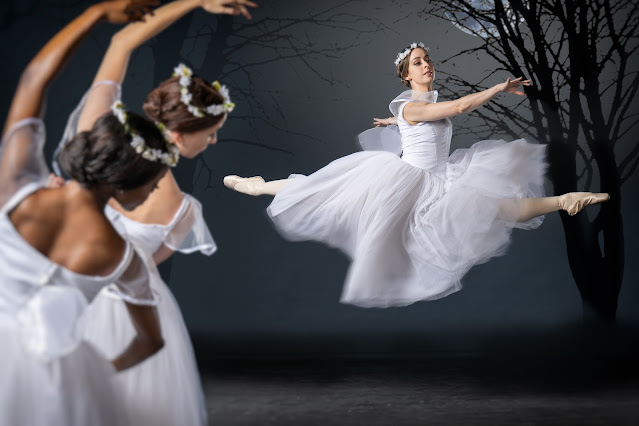 DreamScapes ballet production featuring classical and contemporary dance Joburg Ballet dancers performing Les Sylphides at Roodepoort Theatre